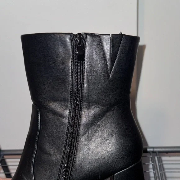 Torrid High Heeled Boots - Picture 6 of 10